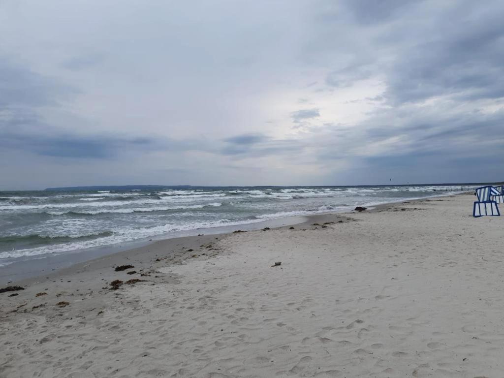 Haus Am Strand Бреґе Екстер'єр фото